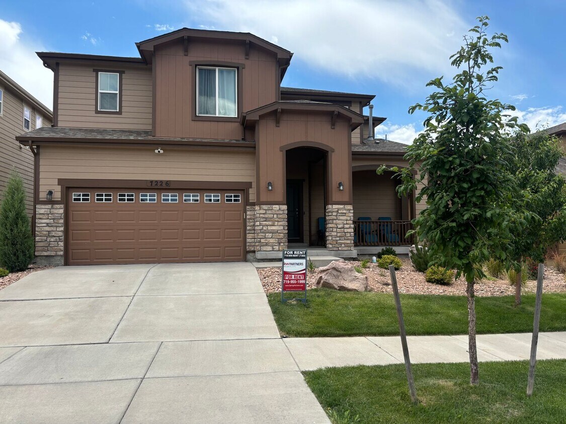 Foto principal - Remarkable 5 bed 4 bathroom in Banning Lew...