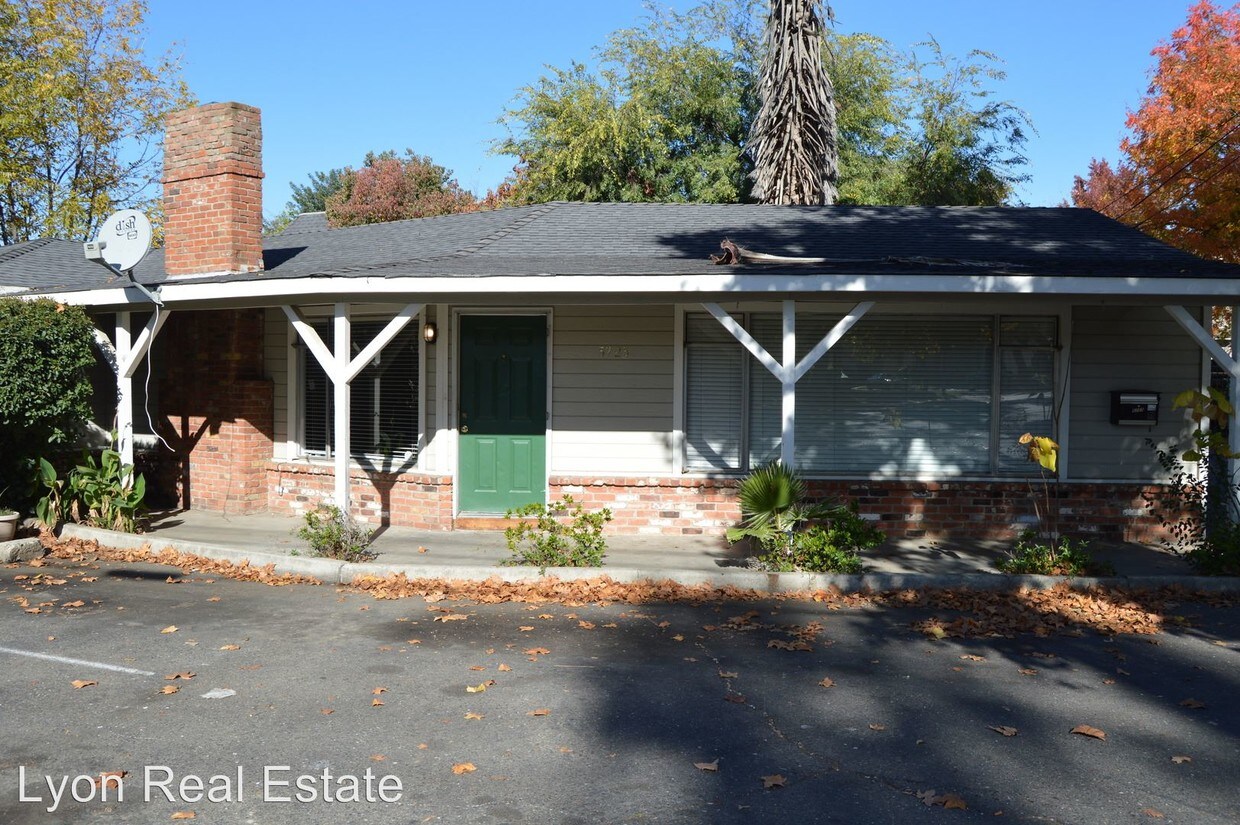 Foto principal - 5725 Engle Rd