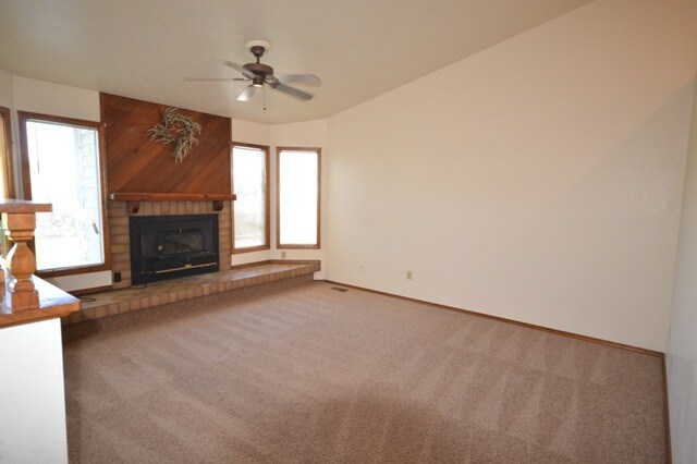 Foto del edificio - 4660 N Wisteria Pl