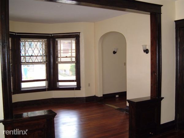 Building Photo - 11 Linden Ave