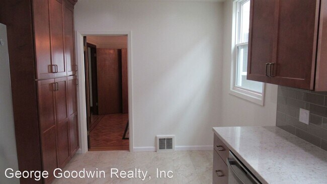 Building Photo - 3 br, 2.5 bath House - 1437 26th Avenue