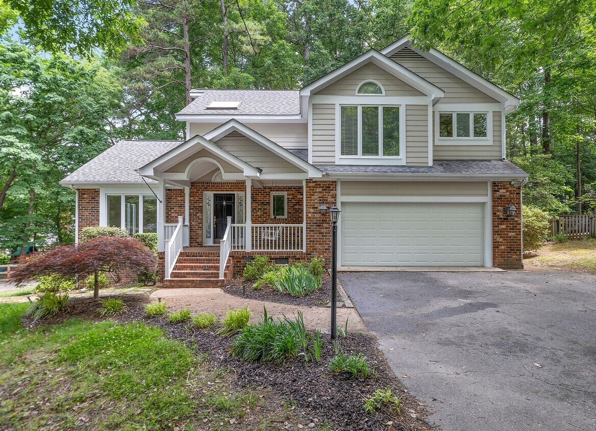 Foto principal - FABULOUS NEWLY RENOVATED WOODLAKE HOME