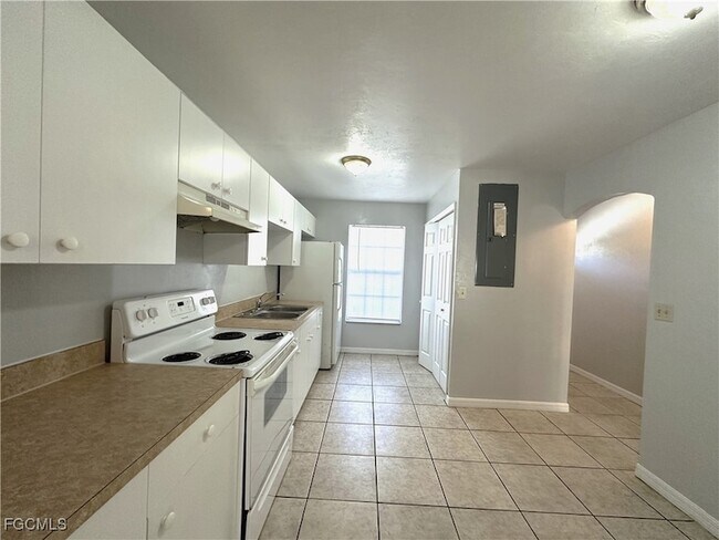 Foto del edificio - 3120 Economy St