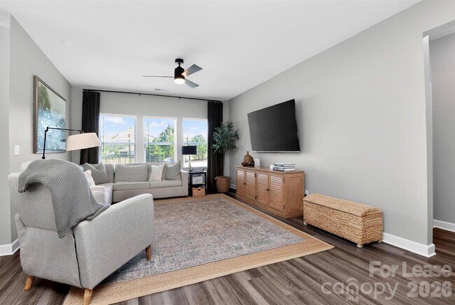 Foto del edificio - 4514 Bright Rd
