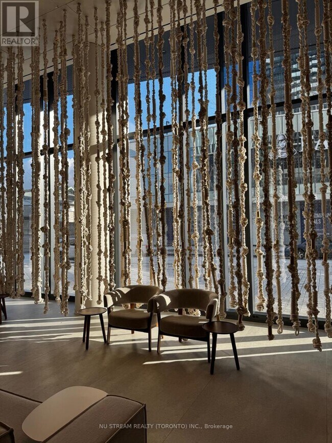 Photo du bâtiment - 138 Downes St