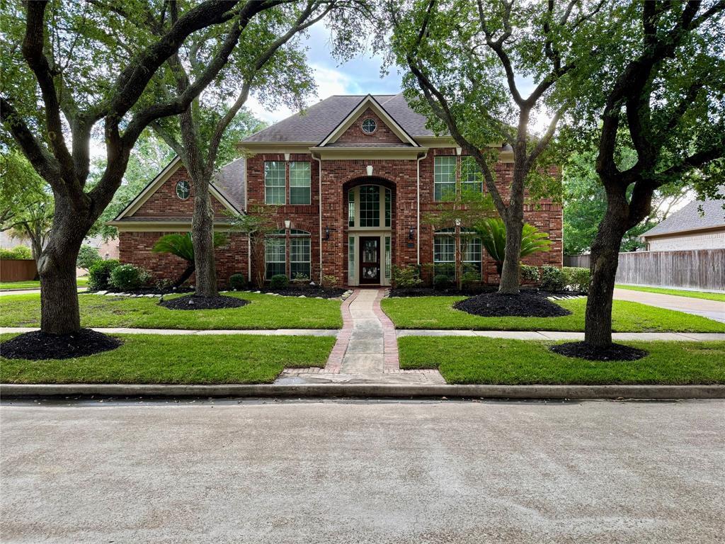 Primary Photo - 3719 Emerald Falls Dr