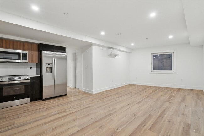 Photo - 808 N 3rd St Apartment