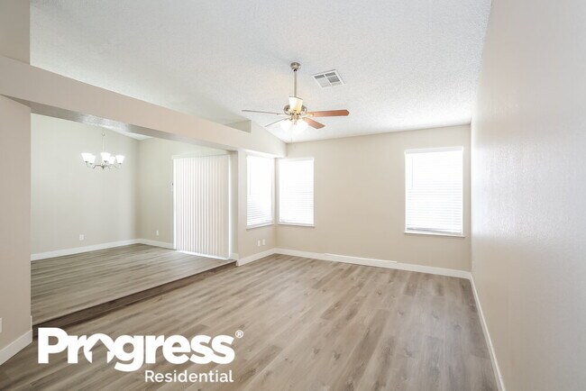 Building Photo - 5009 Austrian Dr