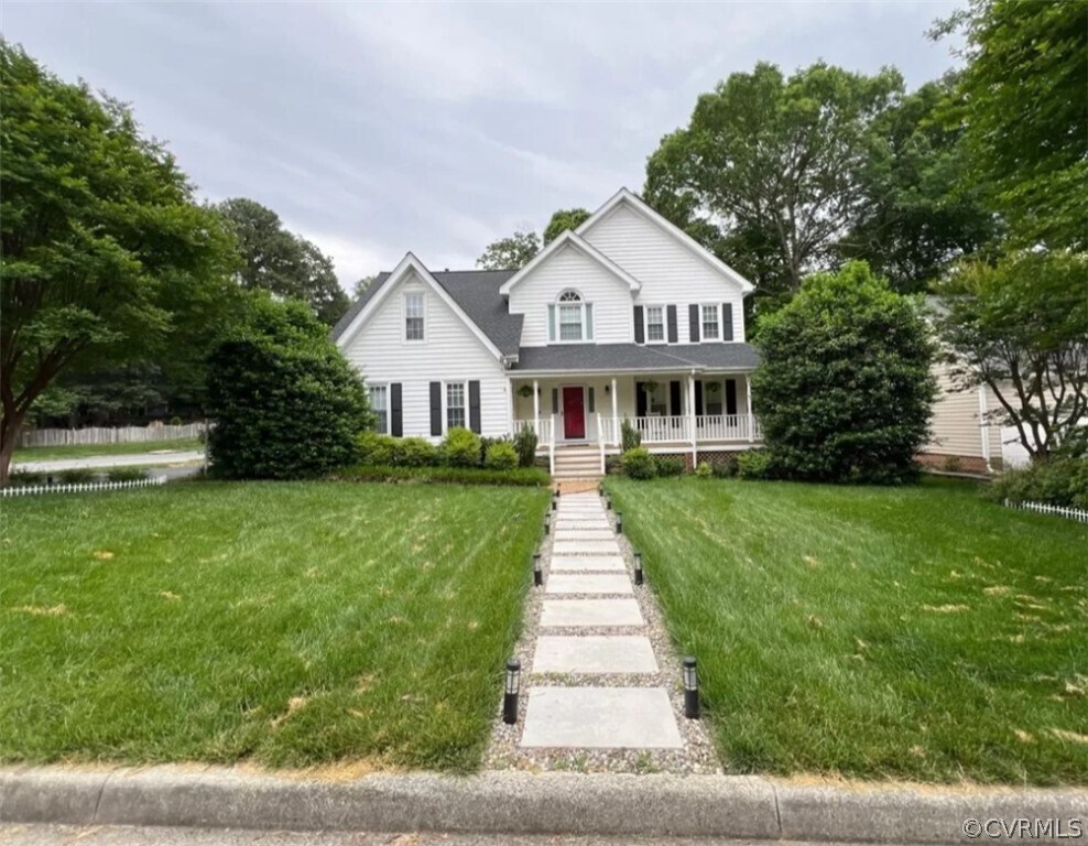 Foto principal - 9257 Kings Charter Dr
