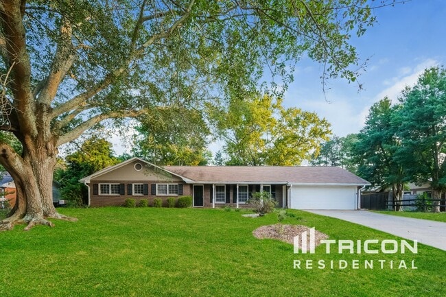 Building Photo - 490 Rocky Creek Dr