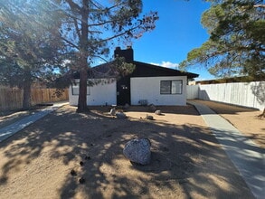 Building Photo - 305 S Richmond Rd
