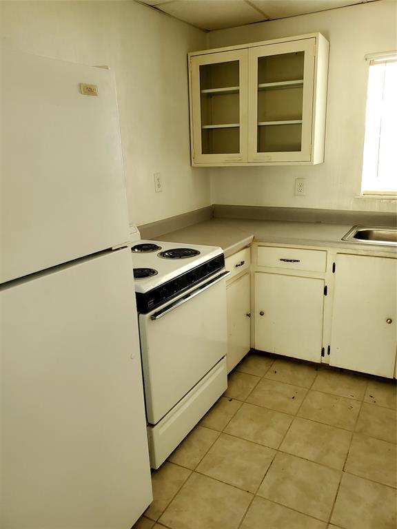 Foto del edificio - 228 Telephone Rd