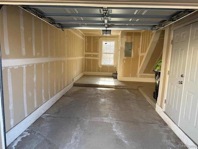 Building Photo - 44745 Ellery Ln