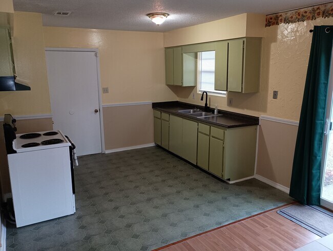 Foto del edificio - 7030 Key St