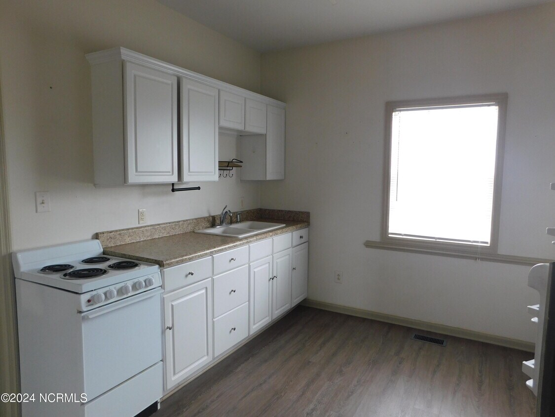 Foto del edificio - 501 Cedar St