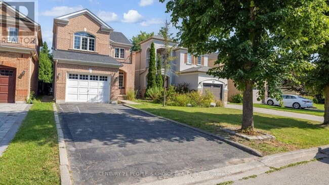 Building Photo - 25 Willow Tree St