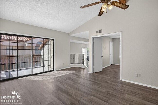 Foto del edificio - Beautiful 2Bdm 2Ba Condo with Community Pool in Mesa!