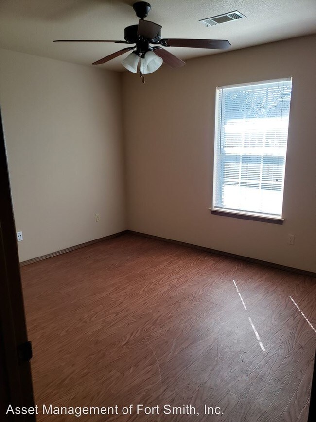 Foto del edificio - 1701 S S St