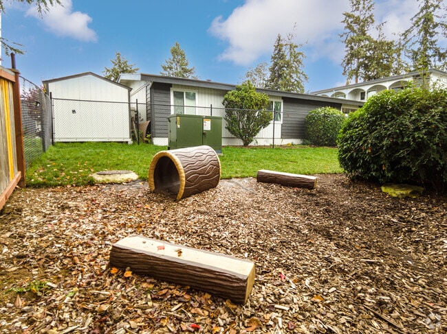 Dog Park - The Hideaway at University Place