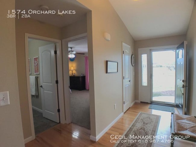Building Photo - 1574 Orchard Lakes Cir