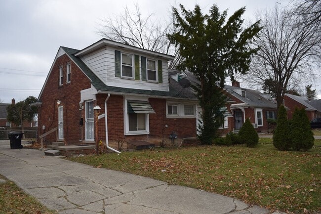 Building Photo - COZY COLONIAL HOME FOR LEASE!
