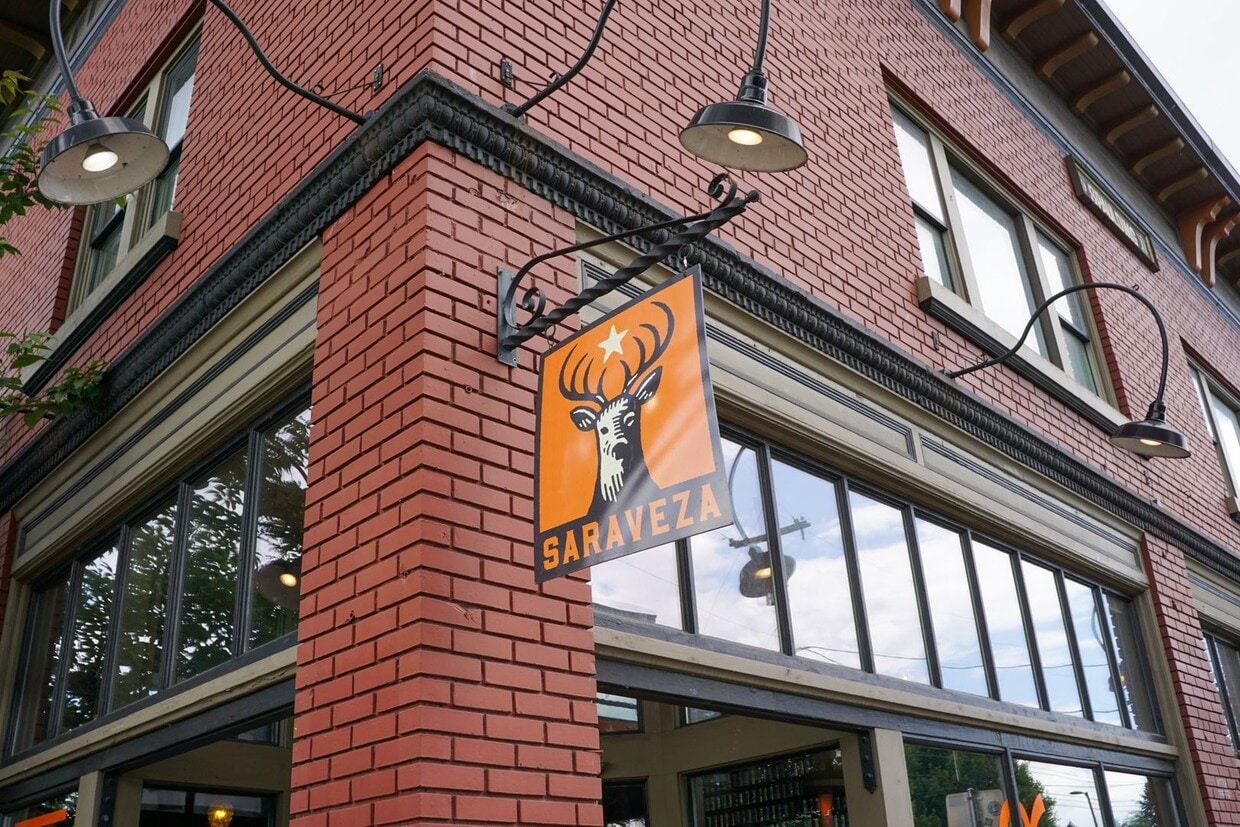 Beautiful and Spacious Studio in Fantastic Location Ready Mid-May! - Beautiful and Spacious Studio in Fantastic Location Ready Mid-May!