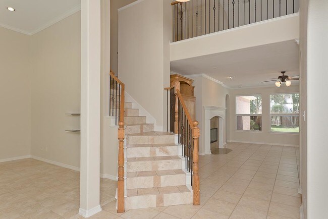Building Photo - 3915 Fields Crossing Ln
