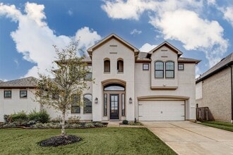 Building Photo - 30627 S Creek Way