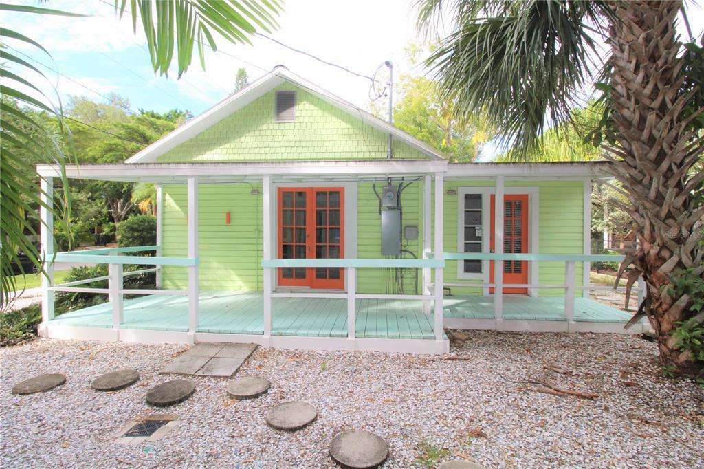 Foto principal - 1745 Oak St