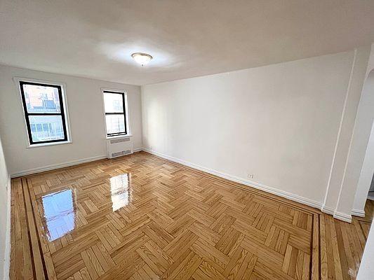 Building Photo - 1 bedroom in BRONX NY 10468