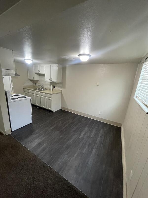 Building Photo - 1085 N 150 W