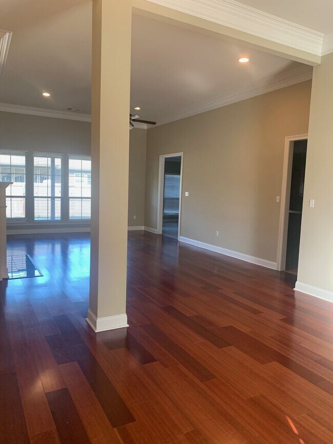 Foto del edificio - 4BR/3BA