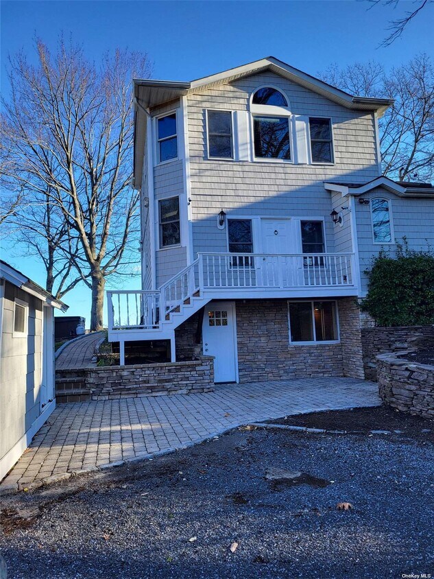 Primary Photo - 29 Chestnut Ave