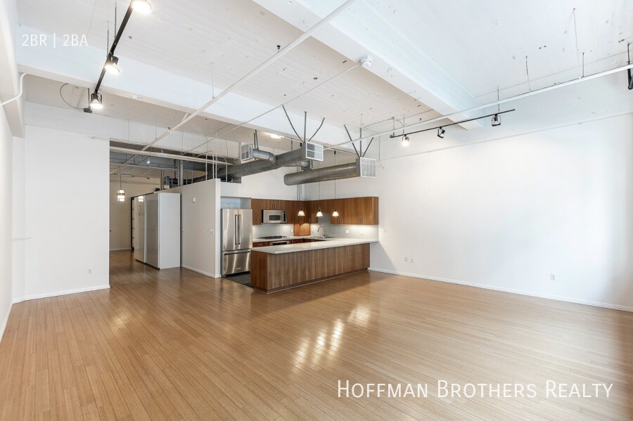 Primary Photo - 1130 Flower St. Los Angeles, CA 90015