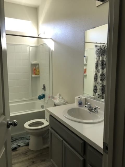 Building Photo - 1346 Heartland Dr