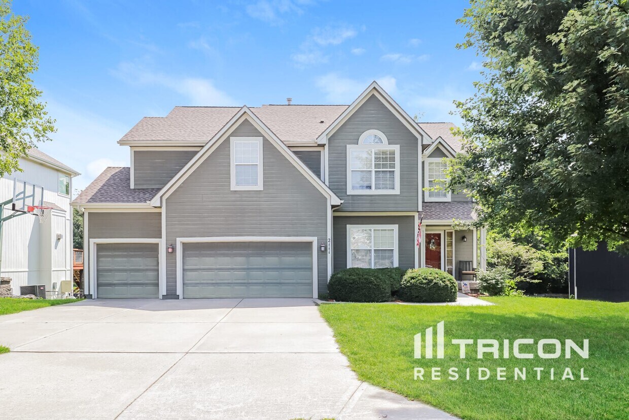 Foto principal - 2111 SW Feather Ridge Rd