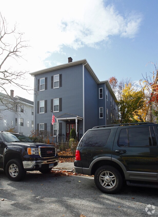Building Photo - 4 Wyman St