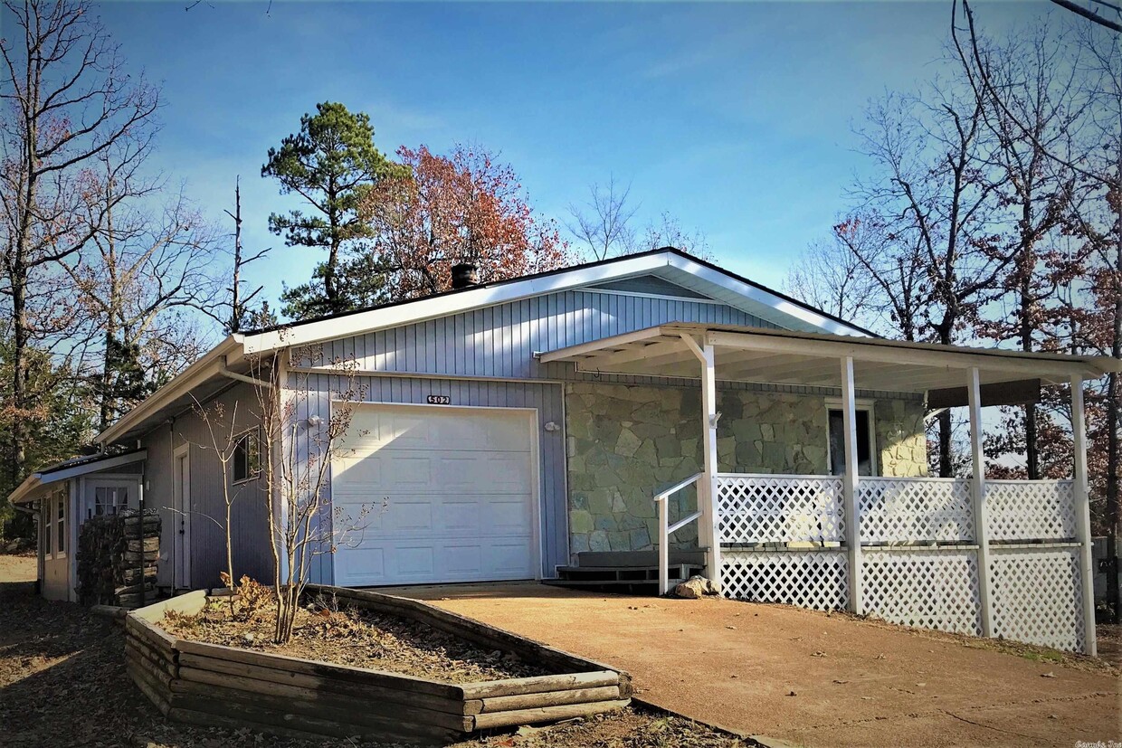 Foto principal - 502 Red Oak Ln
