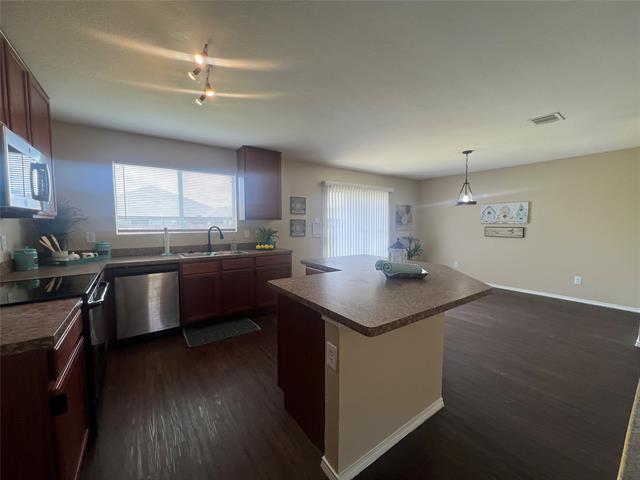 Foto del edificio - 9269 St Martin Rd