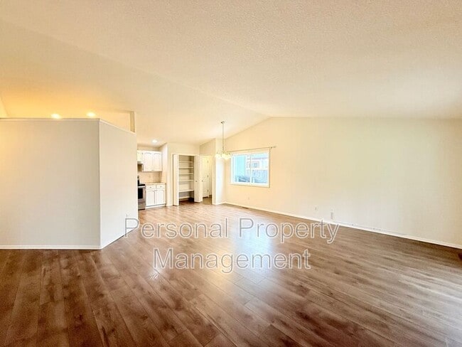 Foto del edificio - 10411 NE 66th St