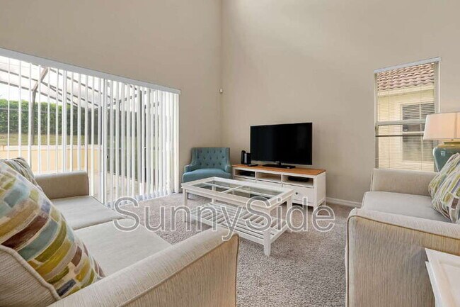 Foto del edificio - 441 Robin Rd