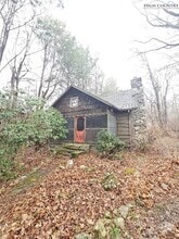 Building Photo - 10884 NC-105