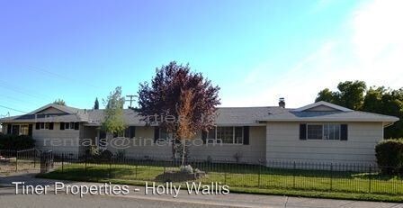 Primary Photo - 2029 Woodstock Way