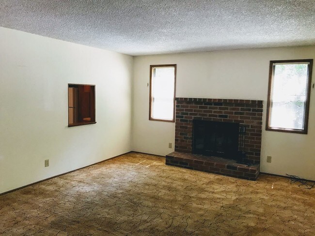 Foto del edificio - 2 br, 1.5 bath House - 4019 Dillard Rd