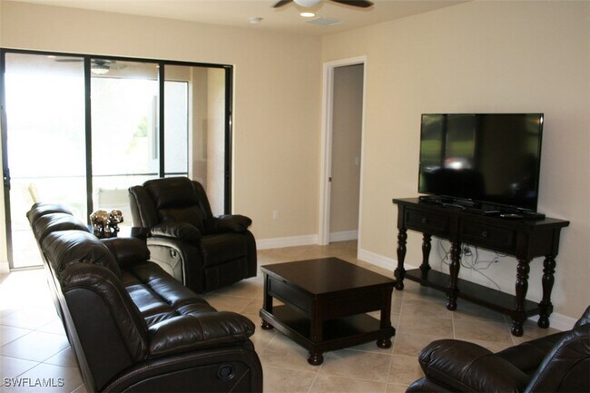 Foto del edificio - 3296 Pacific Dr