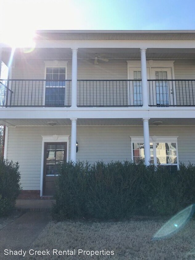 Primary Photo - 3 br, 2.5 bath House - 141 Twin Gates