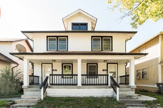 Building Photo - 306 N Riley Ave