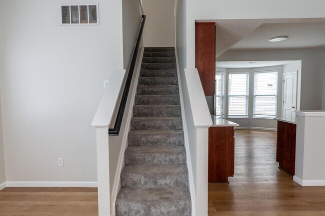 Building Photo - 4480 Snowy Meadow Dr