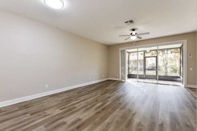 Foto del edificio - 1012 Berkman Cir