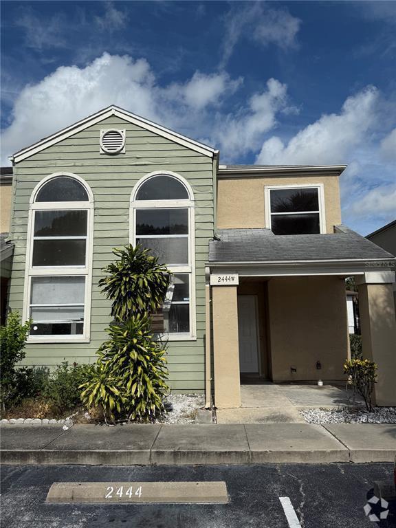Building Photo - 2444 Summerfield Way